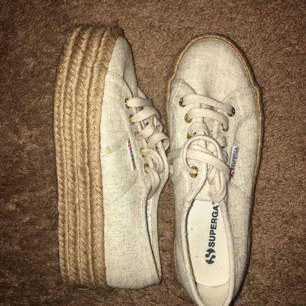 Platform sneakers